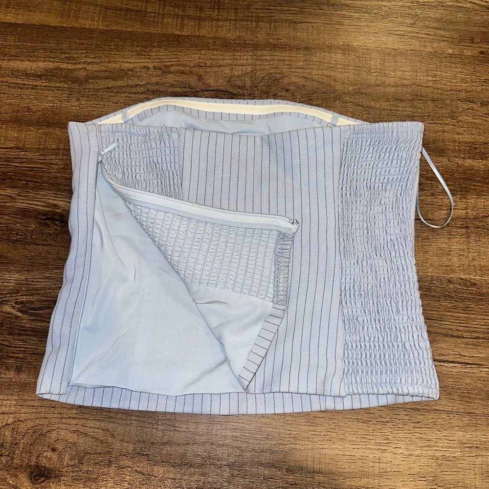 Abercrombie & Fitch Light Blue tailored Tube Top - Picture 2 of 2